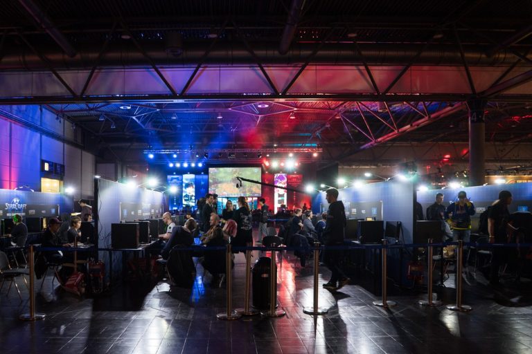 Counter Strike: Hvorfor det er en af de mest populære E-sports Counter Strike: Hvorfor det er en af de mest populære E-sports